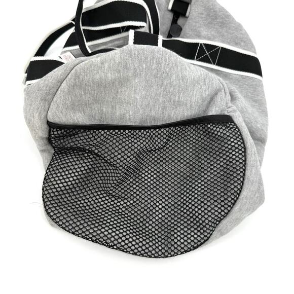 NWT VICTORIA'S SECRET GREY SOFT SPORT FLEECE MEDIUM DUFFLE BAG BLACK MESH SIDES - Picture 6 of 13